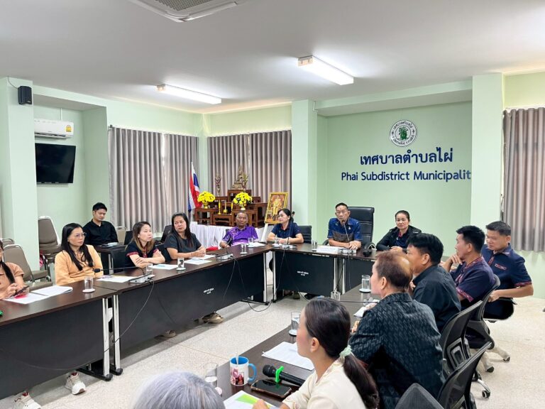 เทศบาลตำบลไผ่ ประชุมพนักงาน เจ้าหน้าที่ เทศบาลตำบลไผ่ประจำเดือนพฤษภาคม  2569  เพื่อชี้แจง  หารือ และมอบนโยบายการปฏิบัติราชการประจำเดือน  เมื่อวันที่  12  พฤษภาคม  2569  ณ  ห้องประชุมเทศบาลตำบลไผ่