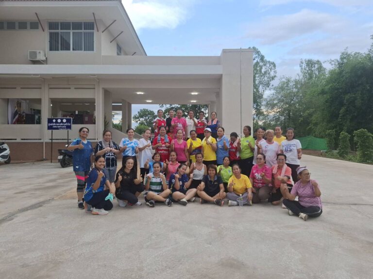 เทศบาลตำบลไผ่ร่วมกับชมรม  อสม.  ตำบลไผ่  จัดกิจกรรมเต้นแอโรบิคในการส่งเสริมการออกกำลังกายและสร้างความสามัคคีในชุมชน  เมื่อวันที่  5  มิถุนายน  2569  ณ  ลานสำนักงานเทศบาลตำบลไผ่  (ภาคค่ำ)