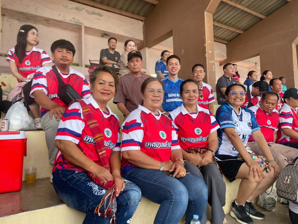 นายกเทศมนตรีตำบลไผ่  บุคลากรเทศบาลตำบลไผ่  เข้าร่วมพิธีปิดการแข่งขันกีฬาเทศบาลอำเภอเมืองกาฬสินธุ์เชื่อมสัมพันธ์และรับเกียรติบัตรขอบคุณที่เข้าร่วมกิจกรรม ฯ   เมื่อวันที่  8  มิถุนายน   2569   ณ   สนามกีฬากลางจังหวัดกาฬสินธุ์   ( ภาคค่ำ )    จัดโดยเทศบาลเมืองกาฬสินธุ์