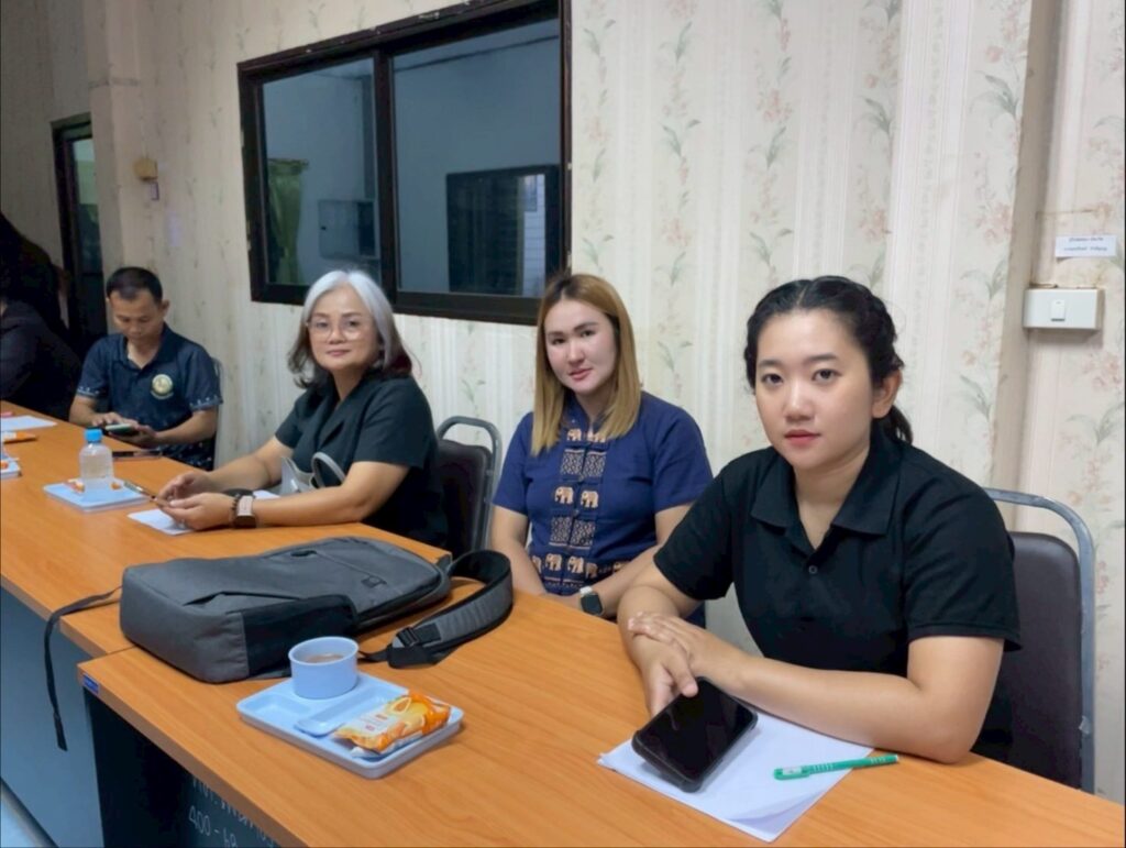ผู้อำนวยการกองการศึกษา  ครูศูนย์พัฒนาเด็กเล็ก  ศพด.เทศบาลตำบลไผ่  เข้าร่วมการประชุมรับฟังคำชี้แจงแนวทางในการตรวจประเมินคุณภาพการศึกษา  ครั้งที่  2   ประจำปีงบประมาณ  2569  เมื่อวันที่  19  มิถุนายน   2569  ณ  ห้องประชุมเทศบาลตำบลโพนทอง  จัดโดยกรรมการการประเมินคุณภาพการศึกษาของศูนย์พัฒนาเด็กเล็ก