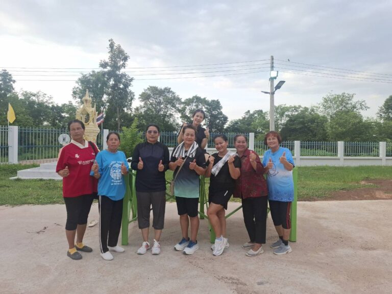 เทศบาลตำบลไผ่  ร่วมกับ  อสม.  ตำบลไผ่  จัดกิจกรรมเต้นแอโรบิคในการส่งเสริมการออกกำลังกายและสร้างความสามัคคีในชุมชน  เมื่อวันที่  20  กรกฎาคม  2569  ณ  ลานสำนักงานเทศบาลตำบลไผ่  (ภาคค่ำ)