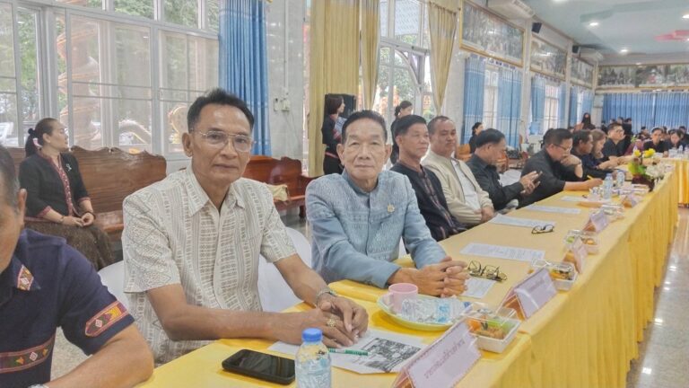 นายกเทศมนตรีตำบลไผ่  ปลัดเทศบาลตำบลไผ่  ประชุมหัวหน้าส่วนราชการ  ผู้บริหารองค์กรปกครองส่วนท้องถิ่น และกำนัน  อำเภอเมืองกาฬสินธุ์  ประจำเดือนกรกฎาคม  2569  เมื่อวันที่  2  กรกฎาคม  2569  ณ  วัดประสิทธิ์ไชยาราม  บ้านหนองสอเหนือ  จัดโดยอำเภอเมืองกาฬสินธุ์