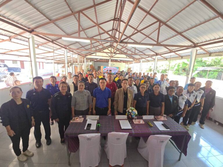 โครงการเฝ้าระวังจิตเวชในชุมชนด้วยทีมกัลยาณมิตร  กิจกรรมจัดตั้งและประชุมทีมกัลยาณมิตร   เมื่อวันที่  23  กรกฎาคม  2569  ณ  ศาลาประชาคมบ้านหนองโพน  วัดสุมังคลาราม  จัดโดยงานสาธารณสุขและสิ่งแวดล้อม