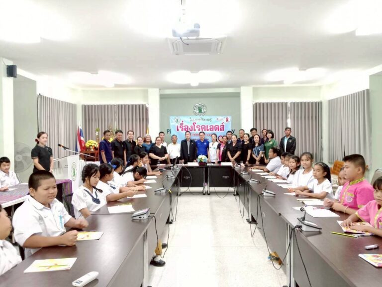 โครงการป้องกันโรคเอดส์ในเด็กและเยาชนเทศบาลตำบลไผ่  ประจำปีงบประมาณ  2569  เมื่อวันที่  3  กรกฎาคม  2569  ณ  ห้องประชุมเทศบาลตำบลไผ่  จัดโดยงานสาธารณสุขและสิ่งแวดล้อม  เทศบาลตำบลไผ่  ได้รับการอุดหนุนงบประมาณดำเนินการจากกองทุนหลักประกันสุขภาพเทศบาลตำบลไผ่