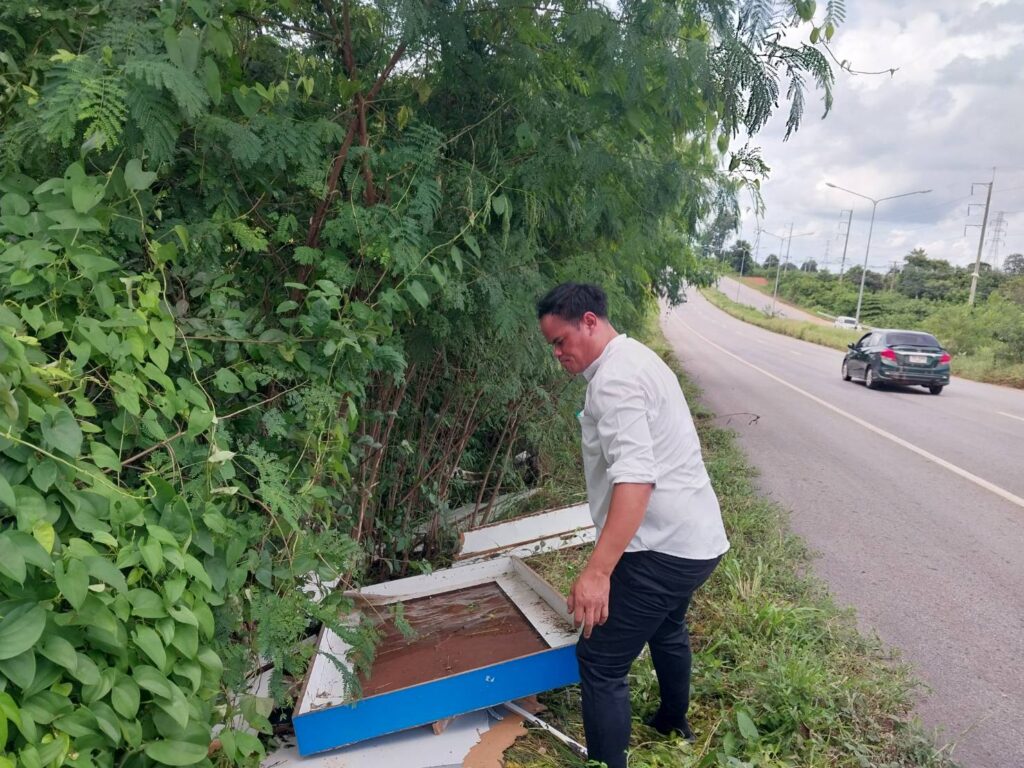 ปลัดเทศบาลตำบลไผ่  พนักงานขับรถยนต์  ปรับภูมิทัศน์ในเขตพื้นที่ให้สะอาดตา  น่าอยู่  น่ามอง  เมื่อวันที่  16  กันยายน  2569  ณ  เขตพื้นที่ถนนสายคำเม็ก  –  โนนทอง