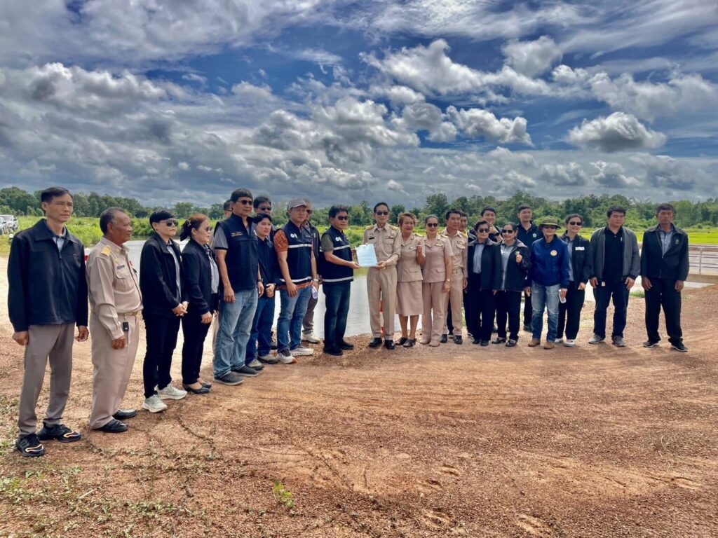 นายกเทศมนตรีตำบลไผ่  เทศบาลตำบลไผ่  ร่วมตรวจสอบสภาพงานก่อสร้างโครงการฝายห้วยกลอยตอนกลาง  ตอนล่าง  ก่อนการถ่ายโอนภารกิจให้แก่เทศบาลตำบลไผ่  เมื่อวันที่  28  กันยายน  2569  ณ  บริเวณโครงการฝายห้วยกลอยตอนกลาง  ตอนล่าง  บ้านหนองโพน  เริงนาแก   จัดโดยสำนักงานชลประทานที่  6  ขอนแก่น  